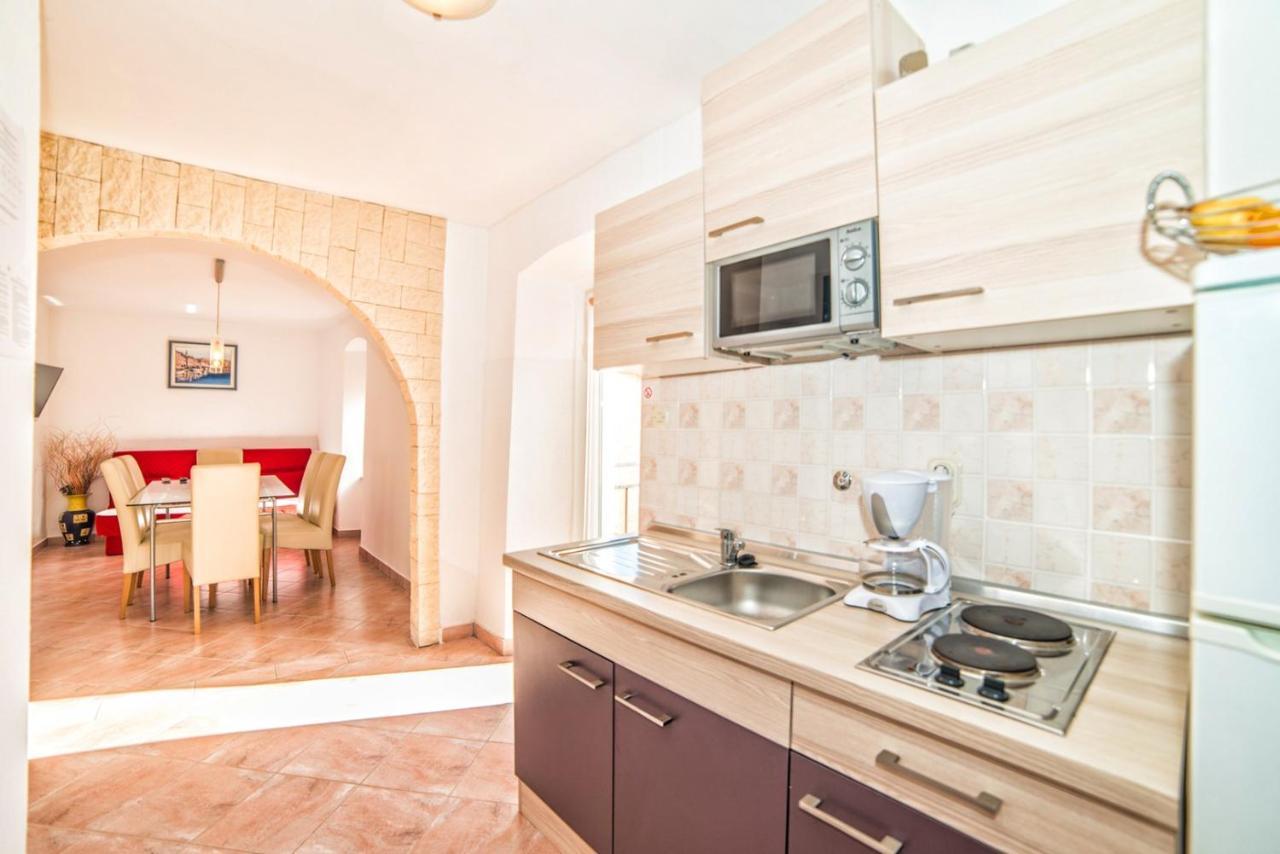 Apartments Salcinovic Medulin Buitenkant foto
